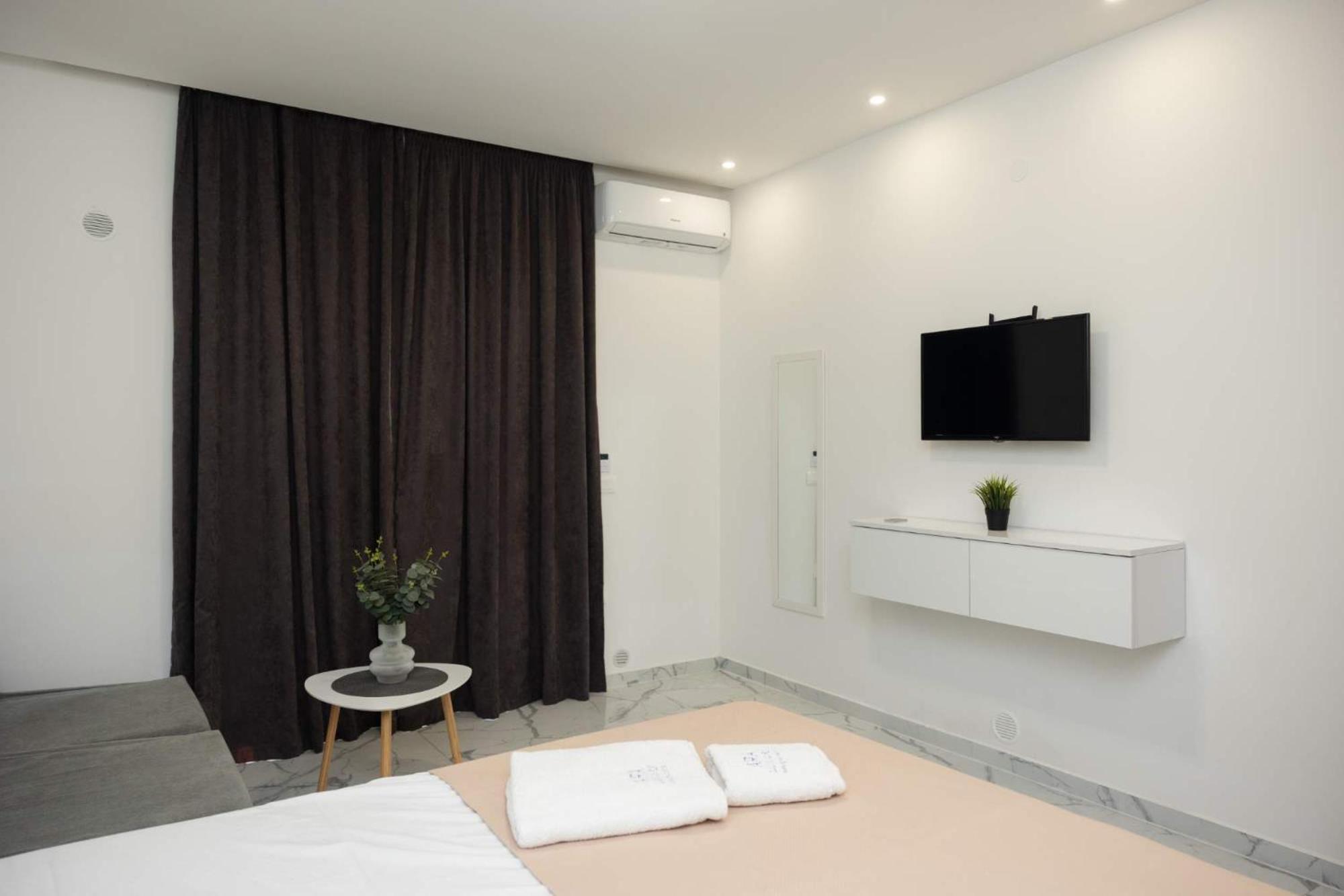 Avgerinos Apartments 폴리크로노 외부 사진