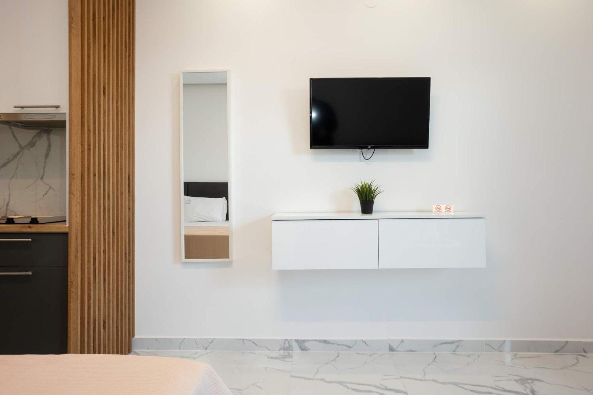 Avgerinos Apartments 폴리크로노 외부 사진